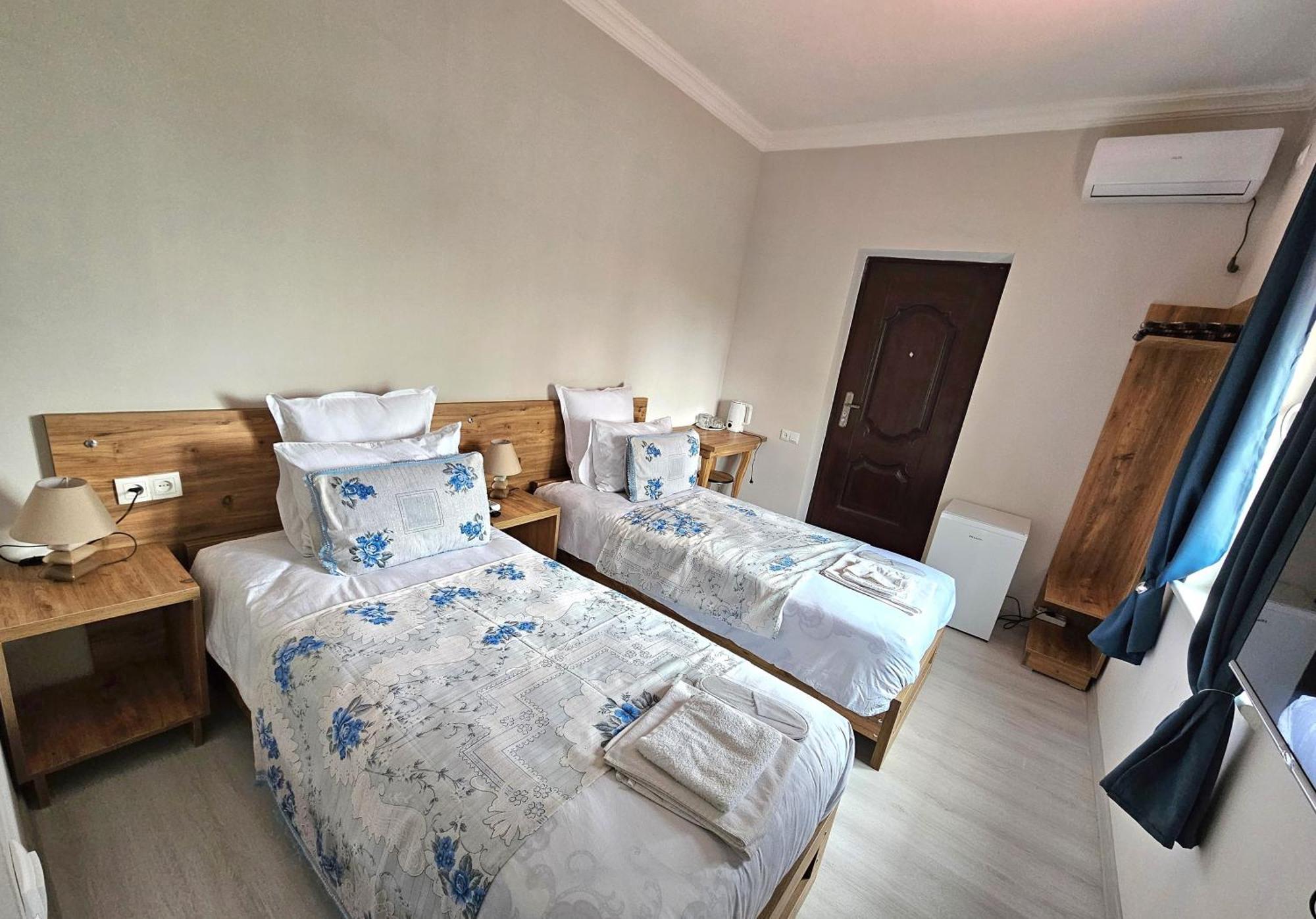 Hilltop Guest House Kutaisi Eksteriør bilde